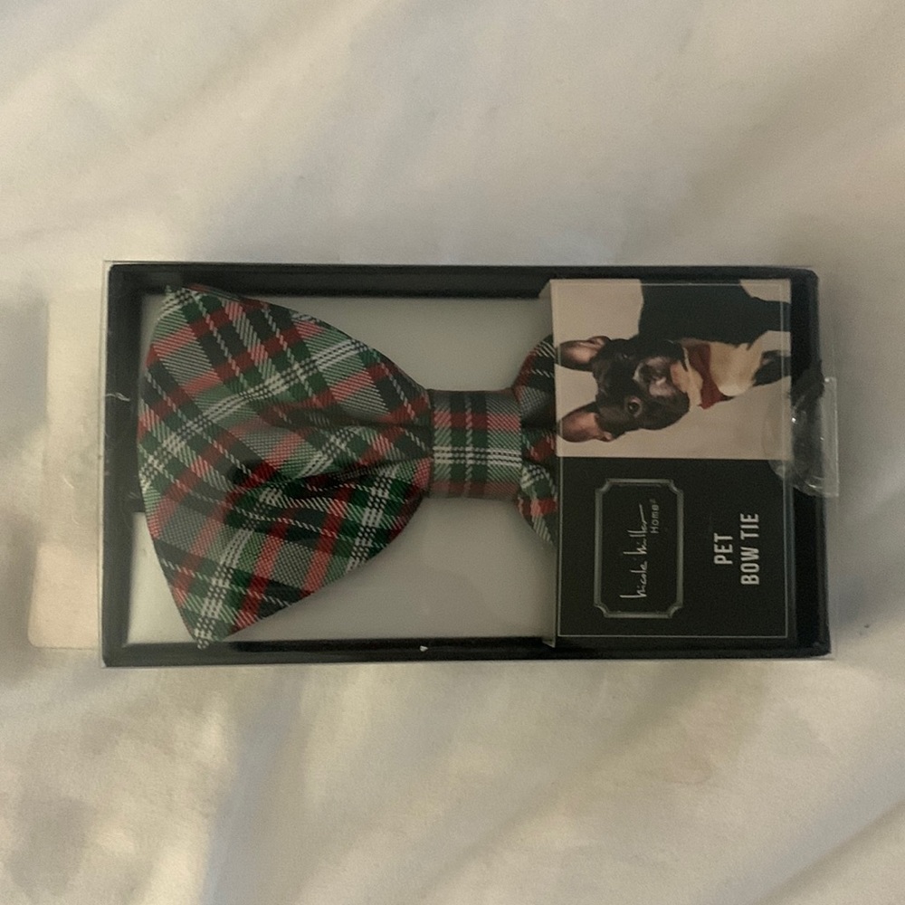 Large dog Christmas bowtie